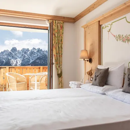 Cristallo Hotel