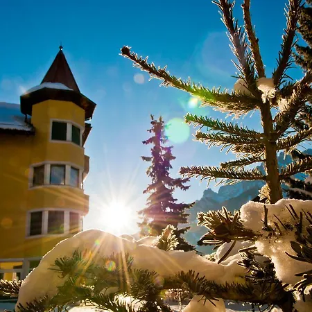 Cristallo Hotel