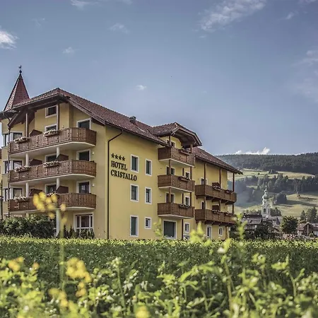 Hotell Cristallo 4*